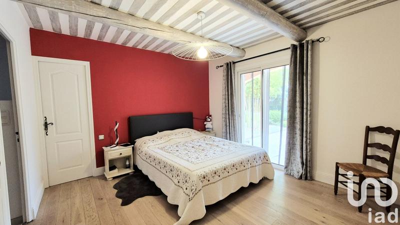 Maison - 225 m² - 6 pièces