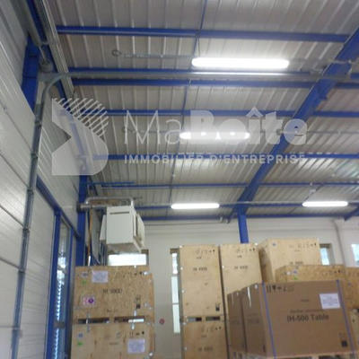 Local d'activités - 5 500 m²