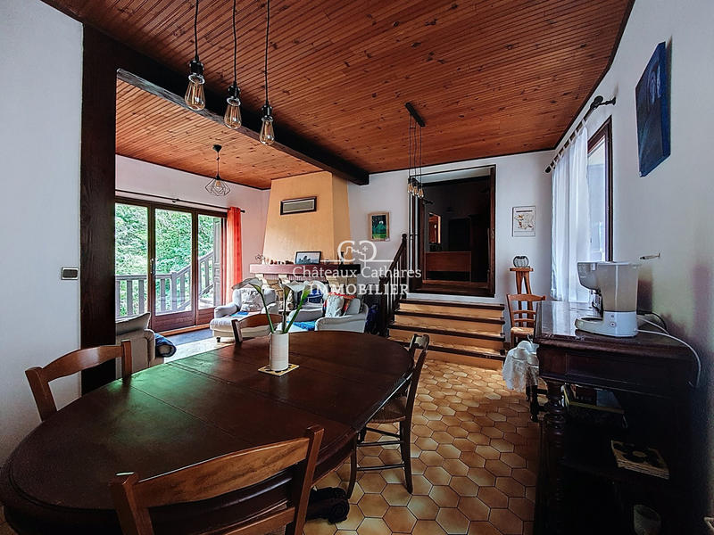 Maison - 146 m² - 8 pièces