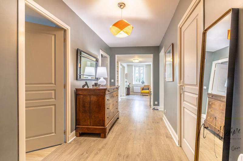 Appartement - 103 m² - 5 pièces