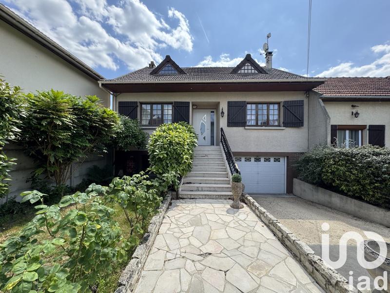 Maison - 170 m² - 6 pièces