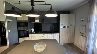 Villa - 153 m² - 6 pièces