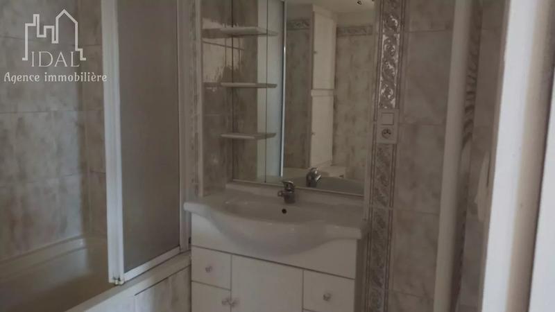 Immeuble - 195 m² - 10 pièces