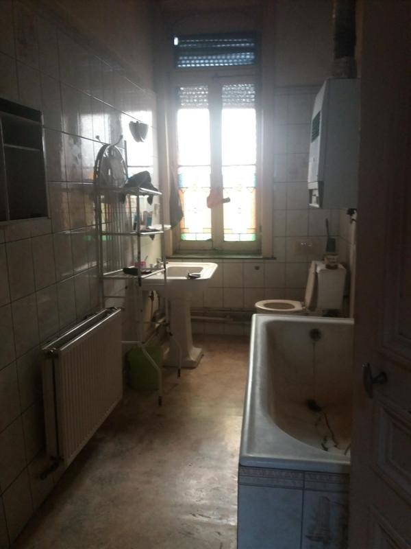 Maison ancienne - 240 m² - 8 pièces