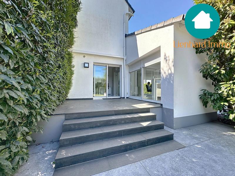 Villa - 215 m² - 7 pièces