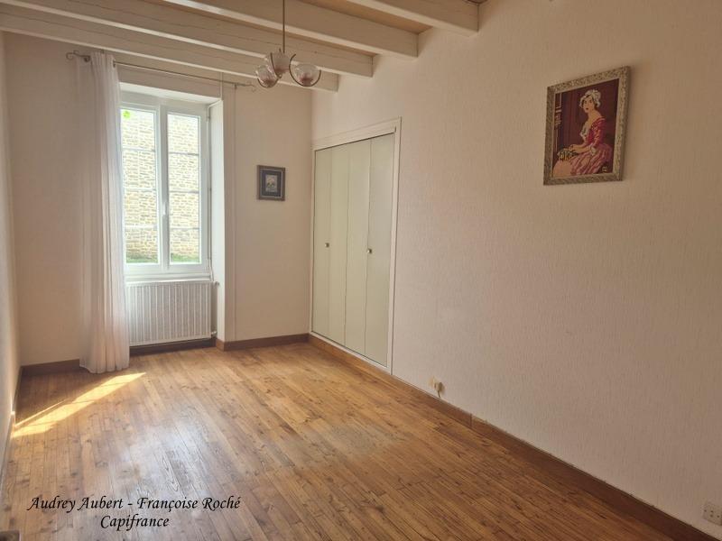 Maison en pierre - 85 m² - 3 pièces