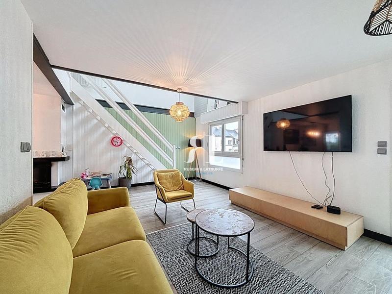 Maison - 104 m² - 5 pièces