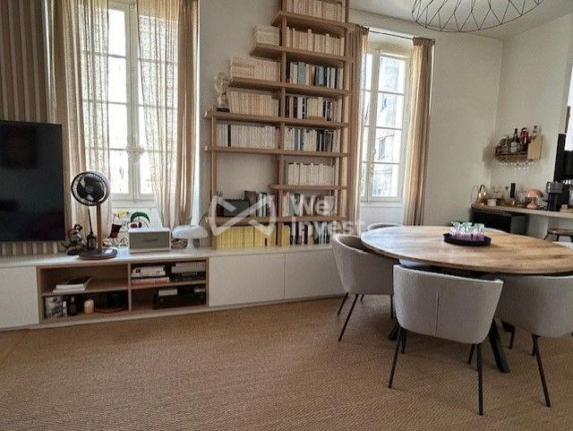 Appartement - 92 m² - 3 pièces