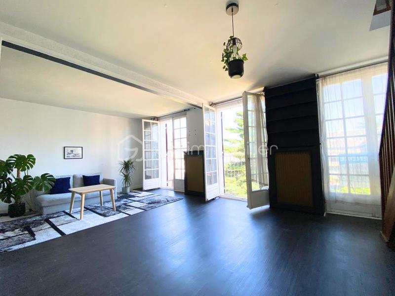 Duplex - 97 m² - 5 pièces