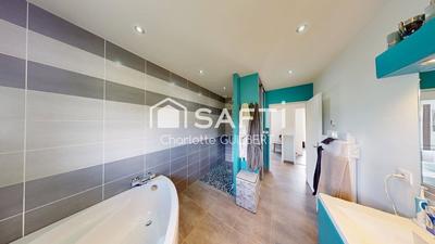 Maison - 135 m² - 4 pièces