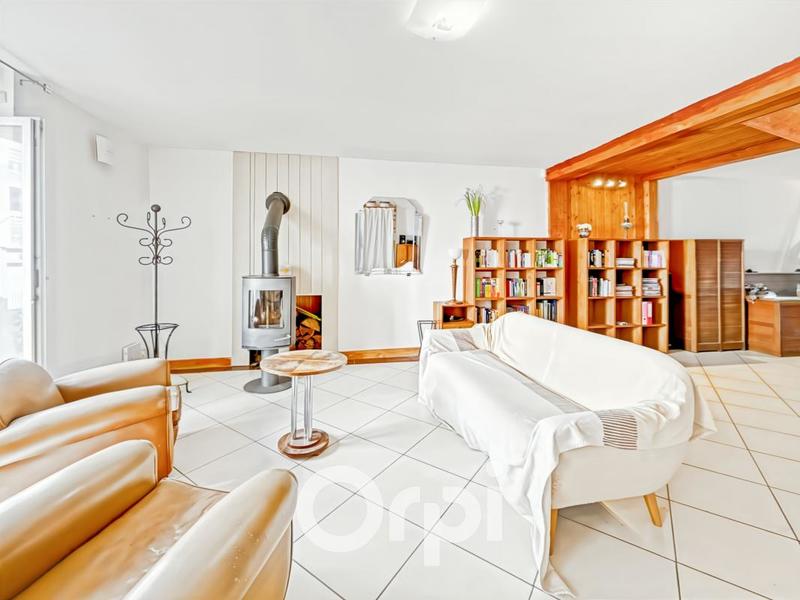 Maison - 159 m² - 6 pièces