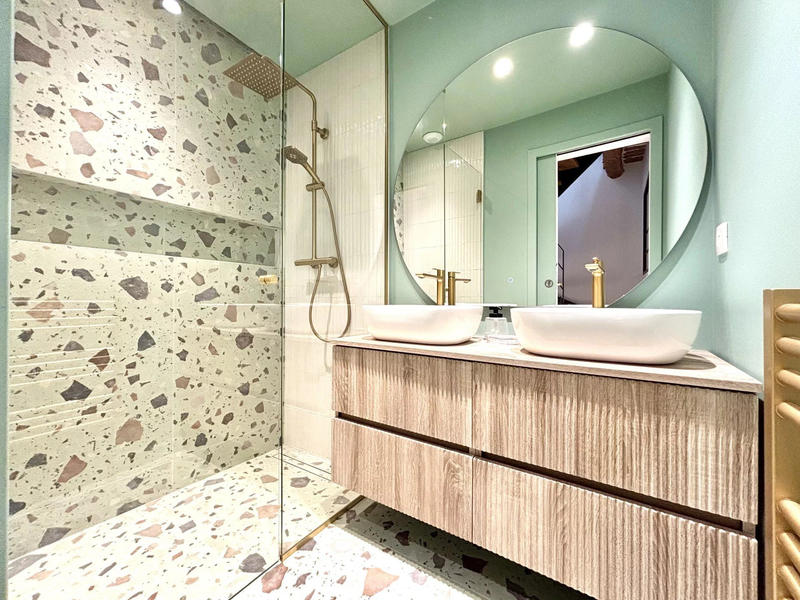 Maison traditionnelle - 77 m² - 4 pièces