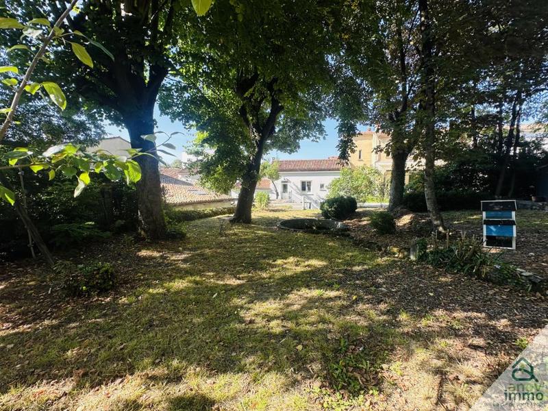 Maison de campagne - 174 m² - 10 pièces