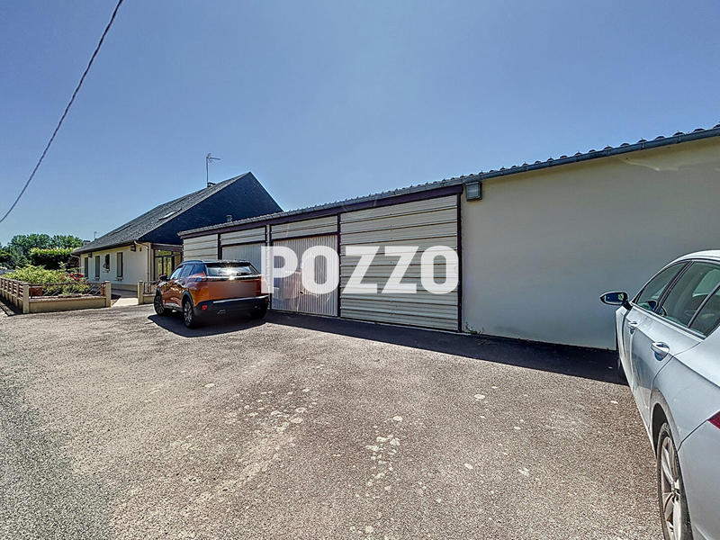 Maison - 220 m² - 8 pièces