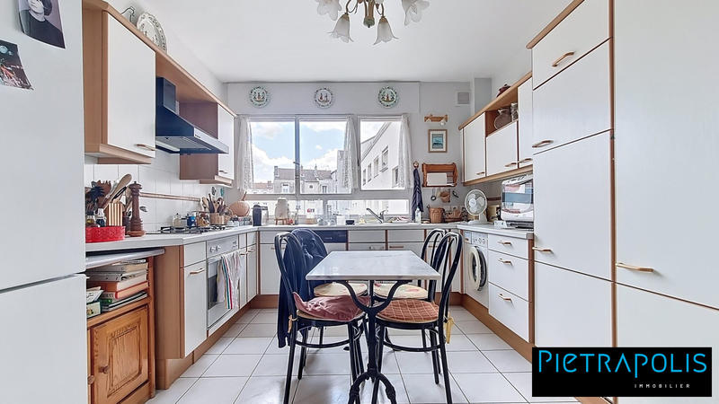 Appartement - 120 m² - 4 pièces