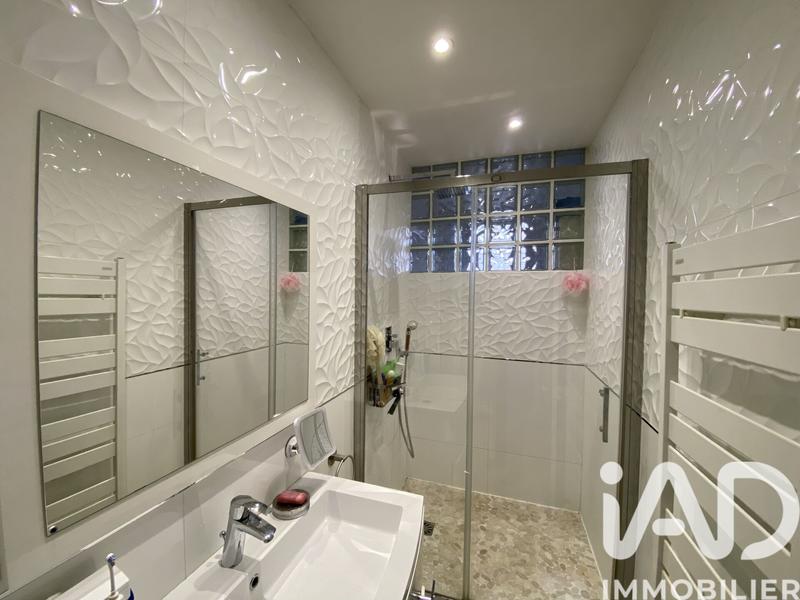 Appartement - 81 m² - 3 pièces