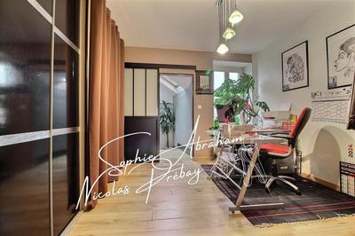 Maison - 117 m² - 5 pièces