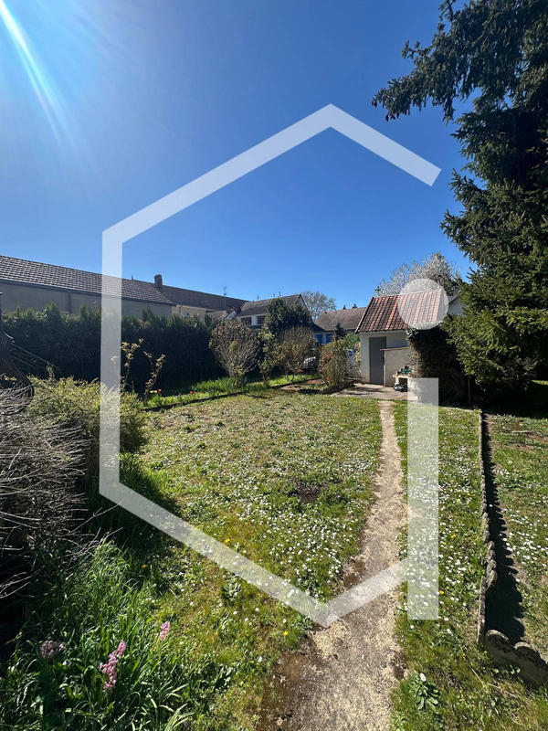 Maison - 80 m² - 4 pièces