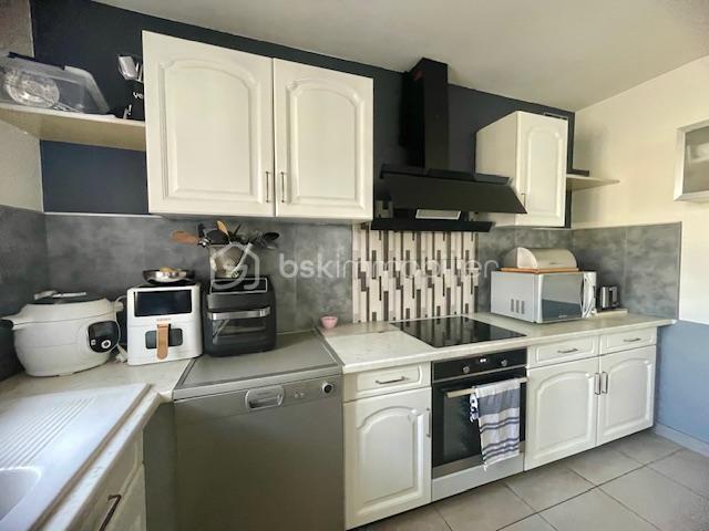 Maison traditionnelle - 89 m² - 4 pièces