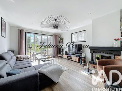 Maison - 142 m² - 7 pièces