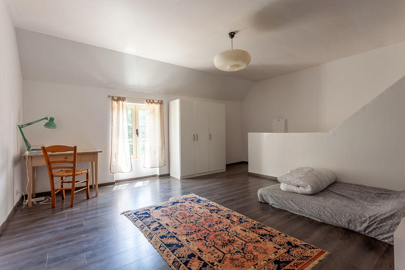 Maison - 272 m² - 8 pièces