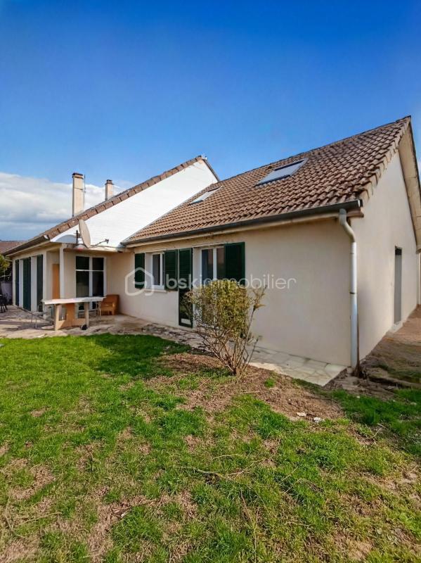 Maison - 190 m² - 9 pièces