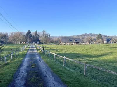 Propriété - 130 m² - 4 pièces