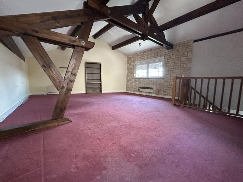 Maison - 227 m² - 6 pièces