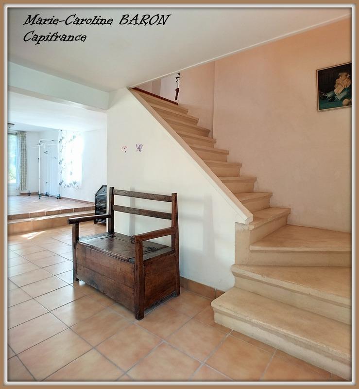 Maison - 450 m² - 10 pièces