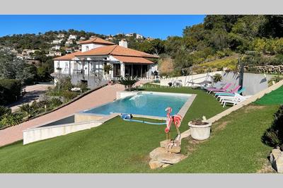 Maison - 190 m² - 7 pièces