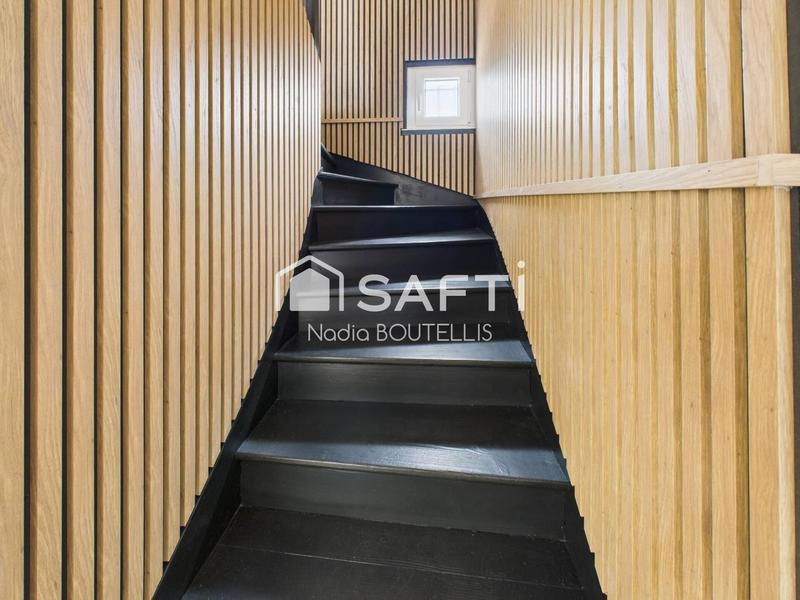 Maison - 98 m² - 5 pièces