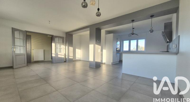 Maison - 115 m² - 6 pièces