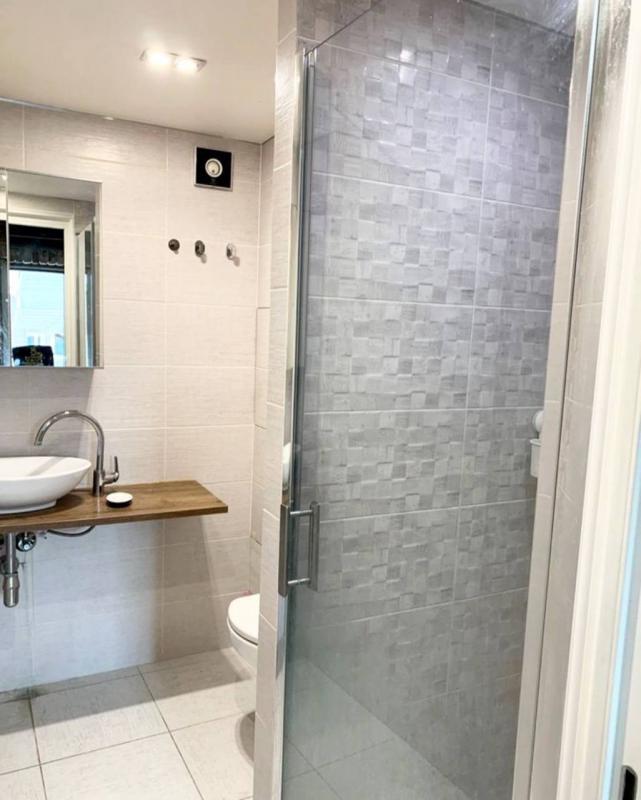 Studio - 25 m² - 1 pièce