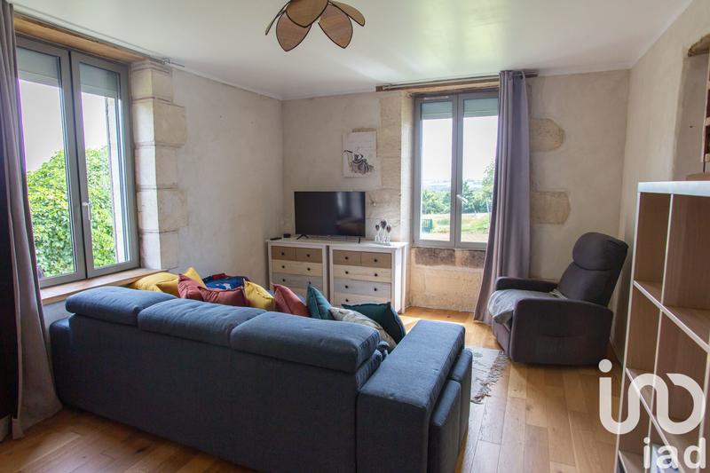 Maison - 207 m² - 7 pièces