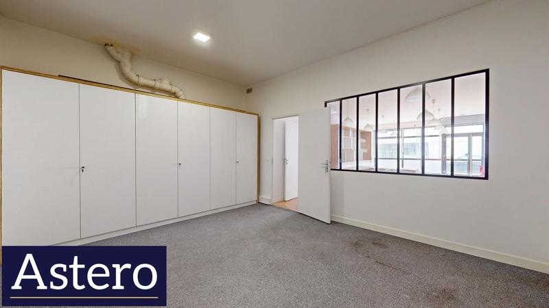 Local commercial - 72 m² - 2 pièces