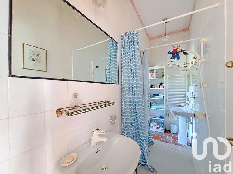 Maison - 607 m² - 22 pièces