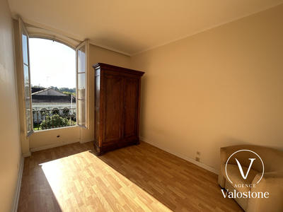 Appartement - 127 m² - 4 pièces