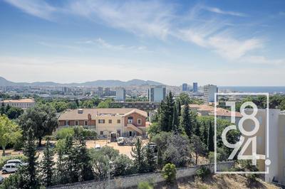 Appartement - 84 m² - 4 pièces