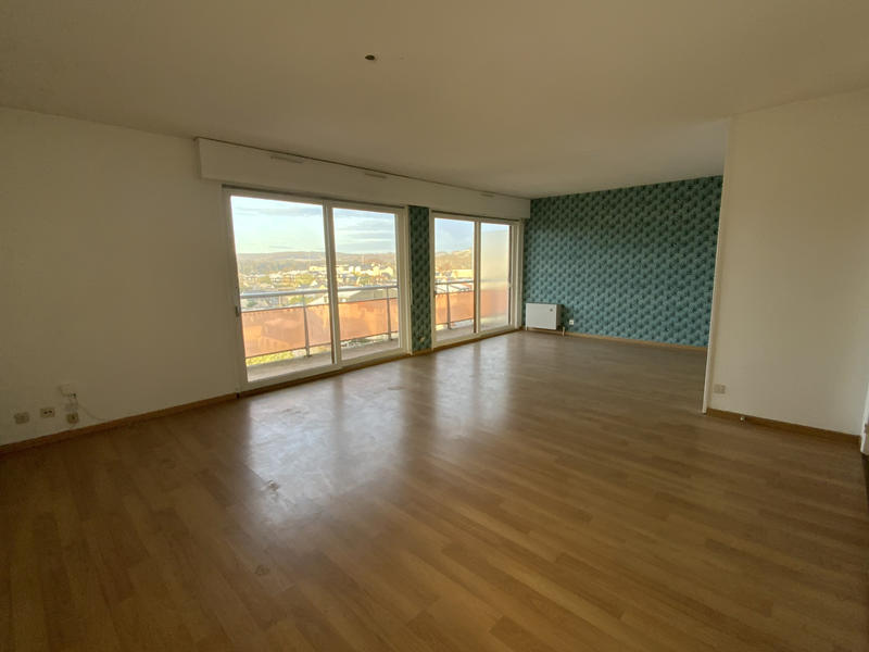 Appartement - 74 m² - 2 pièces
