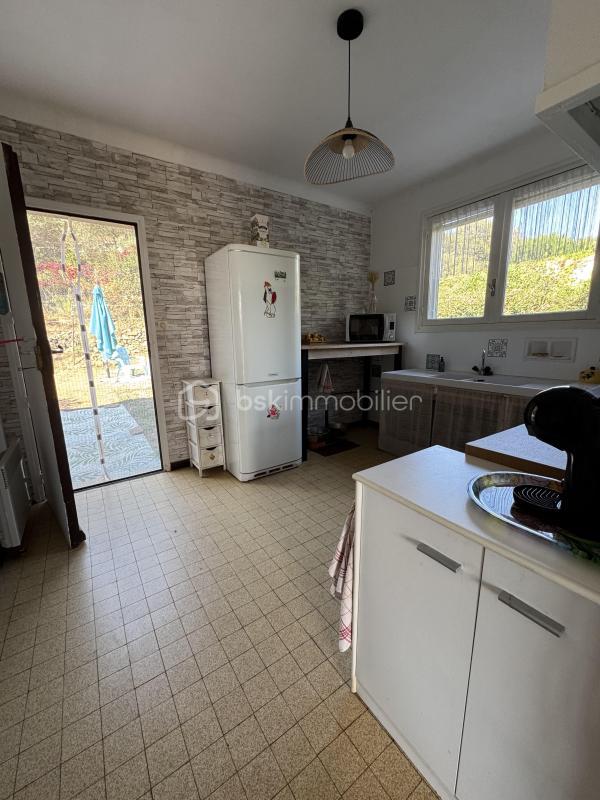 Maison traditionnelle - 87 m² - 5 pièces