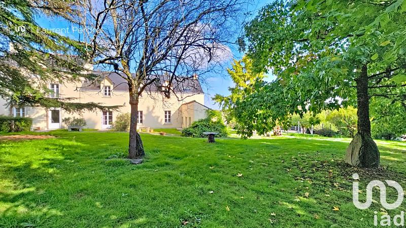 Maison - 251 m² - 10 pièces