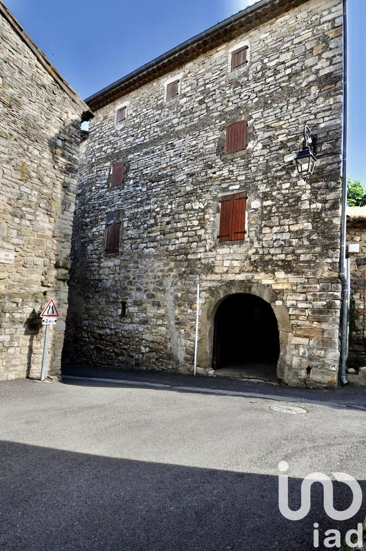 Maison de village - 86 m² - 6 pièces