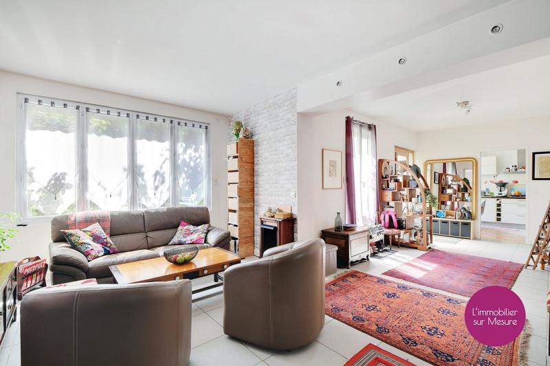 Villa - 230 m² - 8 pièces