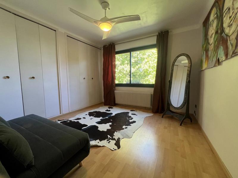 Villa - 200 m² - 5 pièces