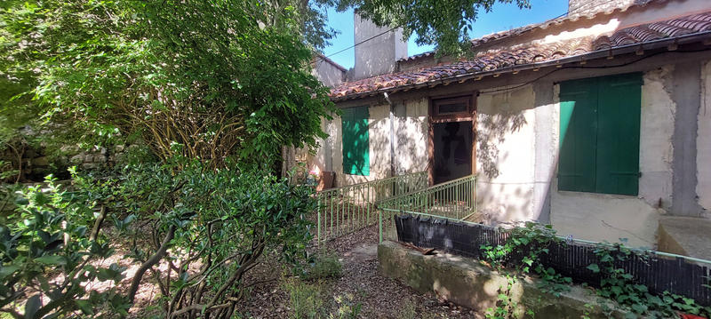 Maison de village - 460 m² - 20 pièces