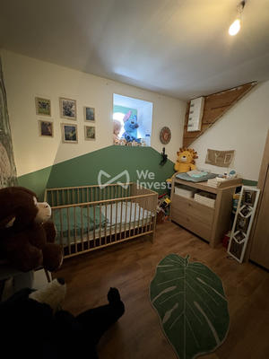 Maison - 185 m² - 10 pièces