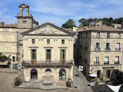 Appartement - 125 m² - 6 pièces