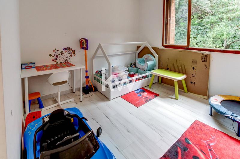 Appartement - 75 m² - 3 pièces