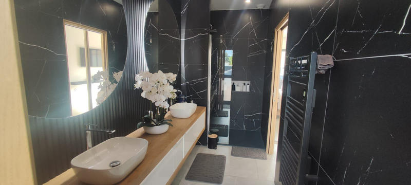 Villa - 141 m² - 5 pièces