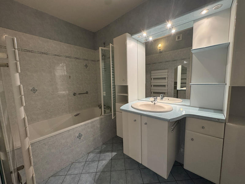 Appartement - 69 m² - 3 pièces